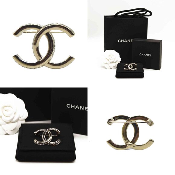 CHANEL Crystal CC Brooch in Gold - Picture 3 of 7